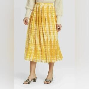 Who What Wear Yellow Pleated Midi Skirt - 22W